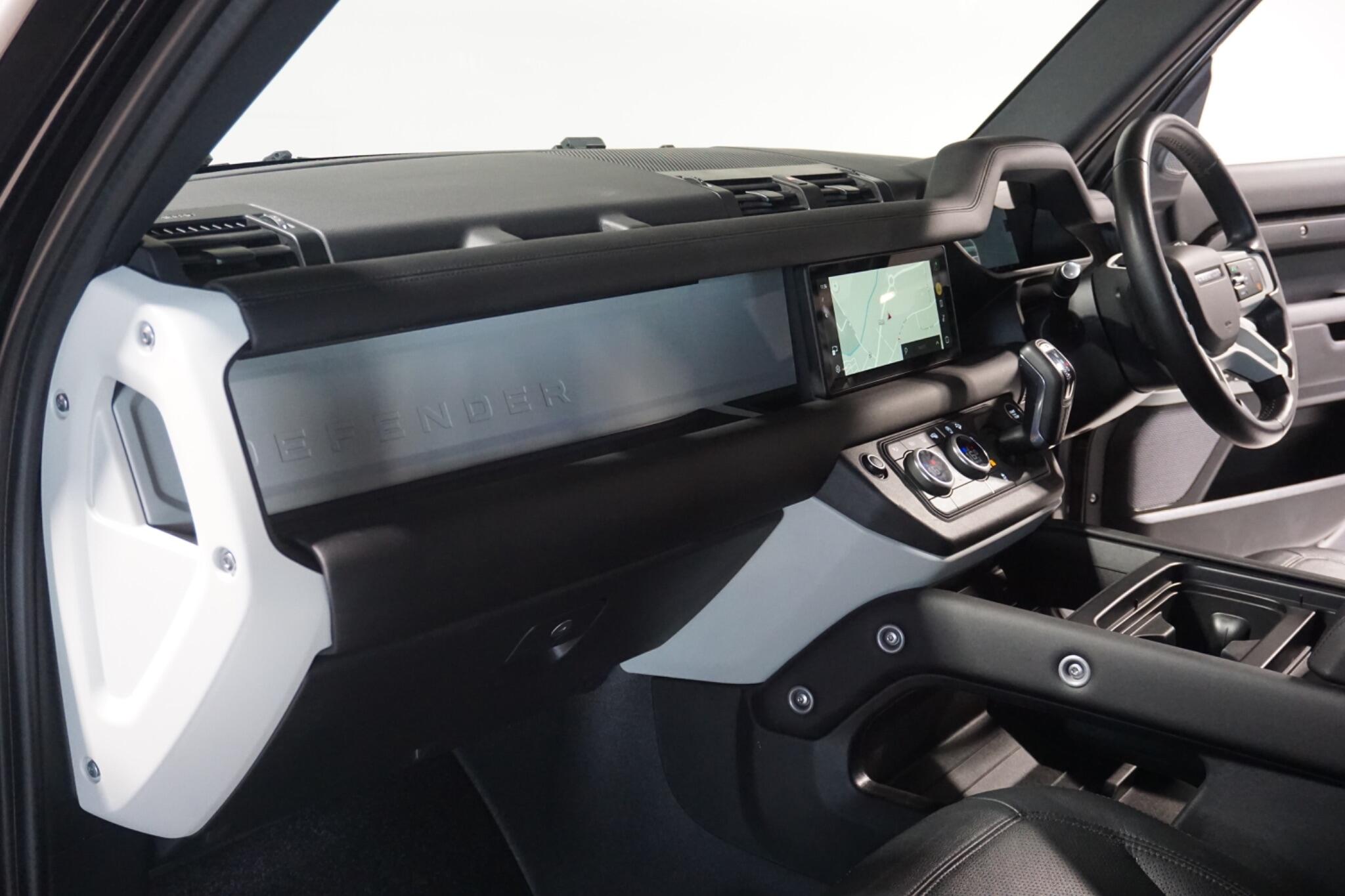 Land Rover Defender 110 3.0 D250 MHEV XS Edition SUV 5dr Diesel Auto 4WD Euro 6 (s/s) (250 ps)